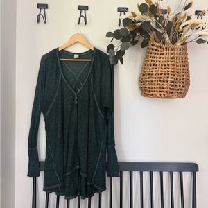 We The Free Dark Green Long Sleeve Top